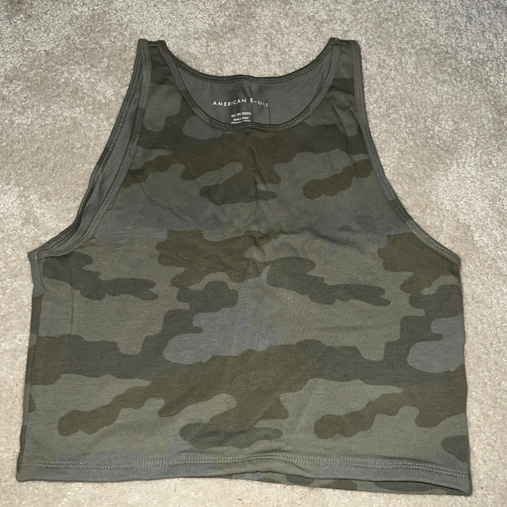 Camo Crop